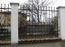 Метални огради и оградни платна 82