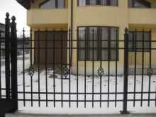 Метални огради и оградни платна 52